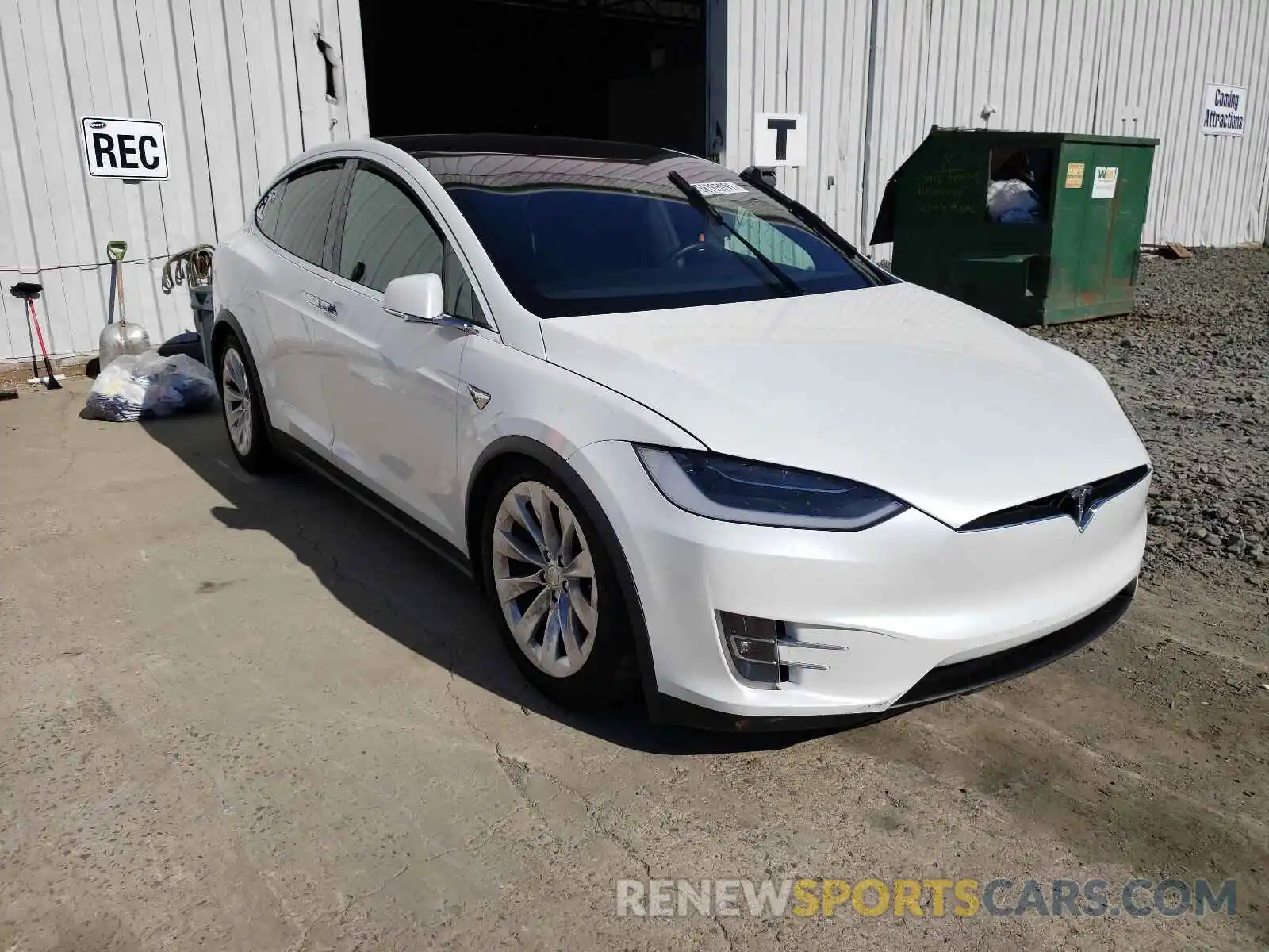 1 Photograph of a damaged car 5YJXCBE22KF150613 TESLA MODEL X 2019