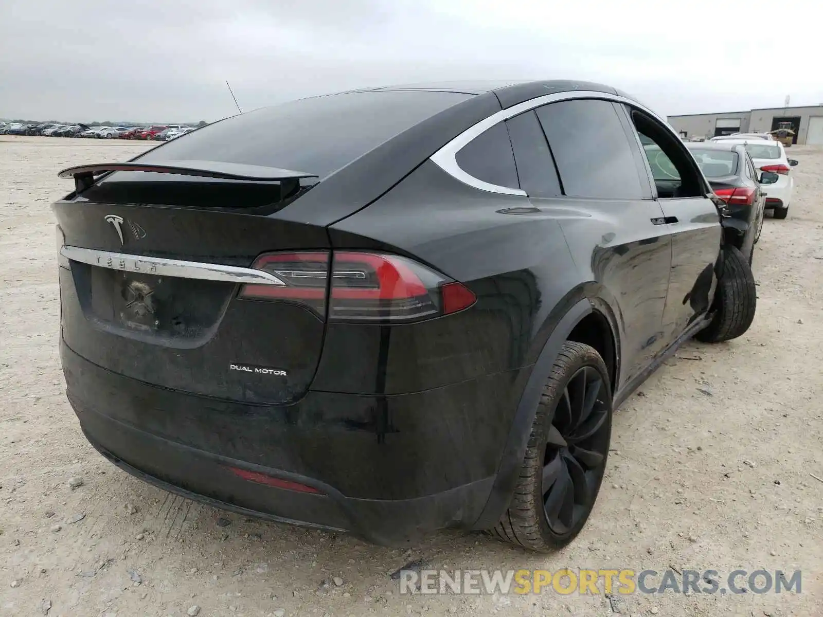 4 Фотография поврежденного автомобиля 5YJXCBE24KF159605 TESLA MODEL X 2019