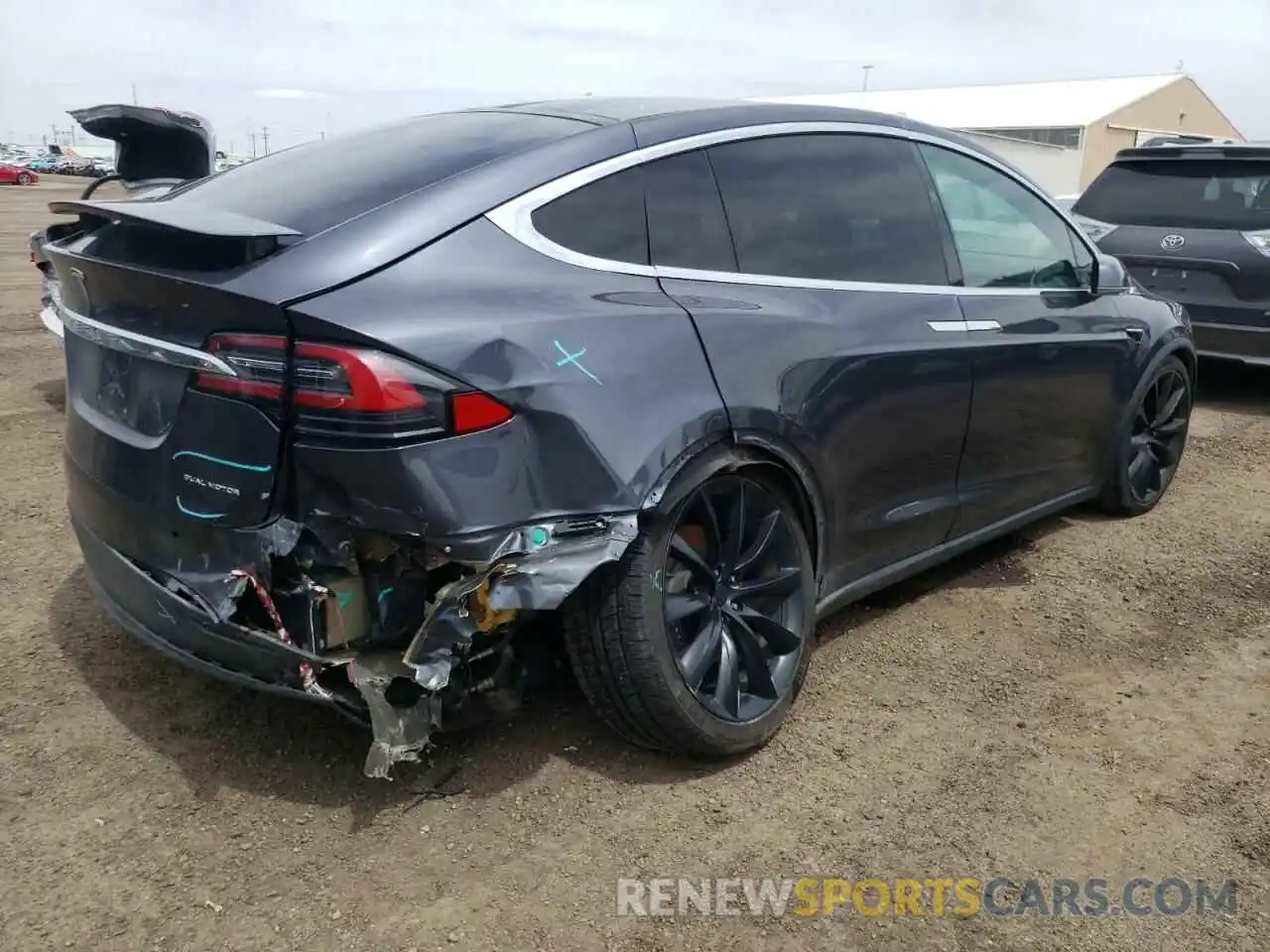 4 Фотография поврежденного автомобиля 5YJXCBE24KF209077 TESLA MODEL X 2019