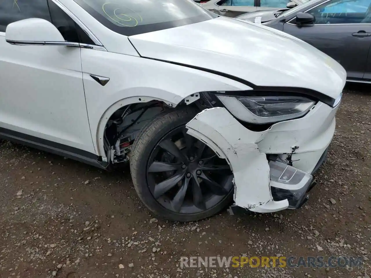 9 Photograph of a damaged car 5YJXCBE25KF153666 TESLA MODEL X 2019