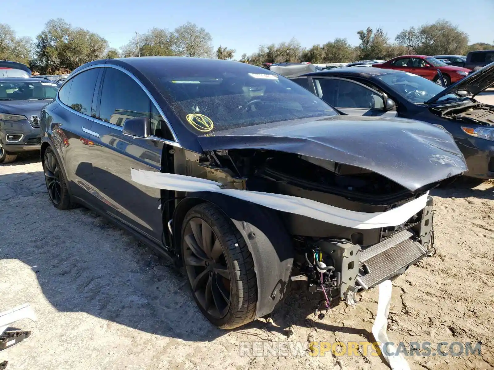 1 Photograph of a damaged car 5YJXCBE25KF192175 TESLA MODEL X 2019