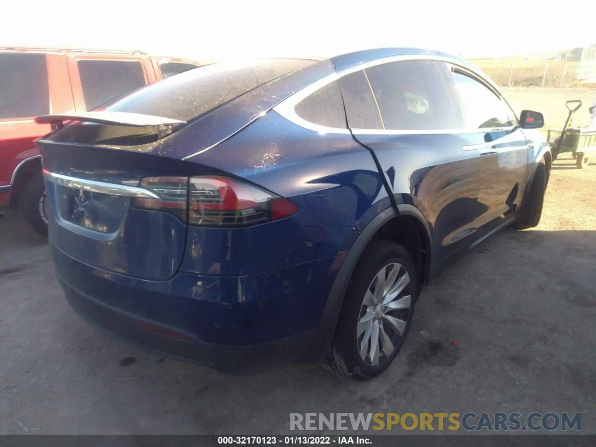 4 Фотография поврежденного автомобиля 5YJXCBE26KF191312 TESLA MODEL X 2019