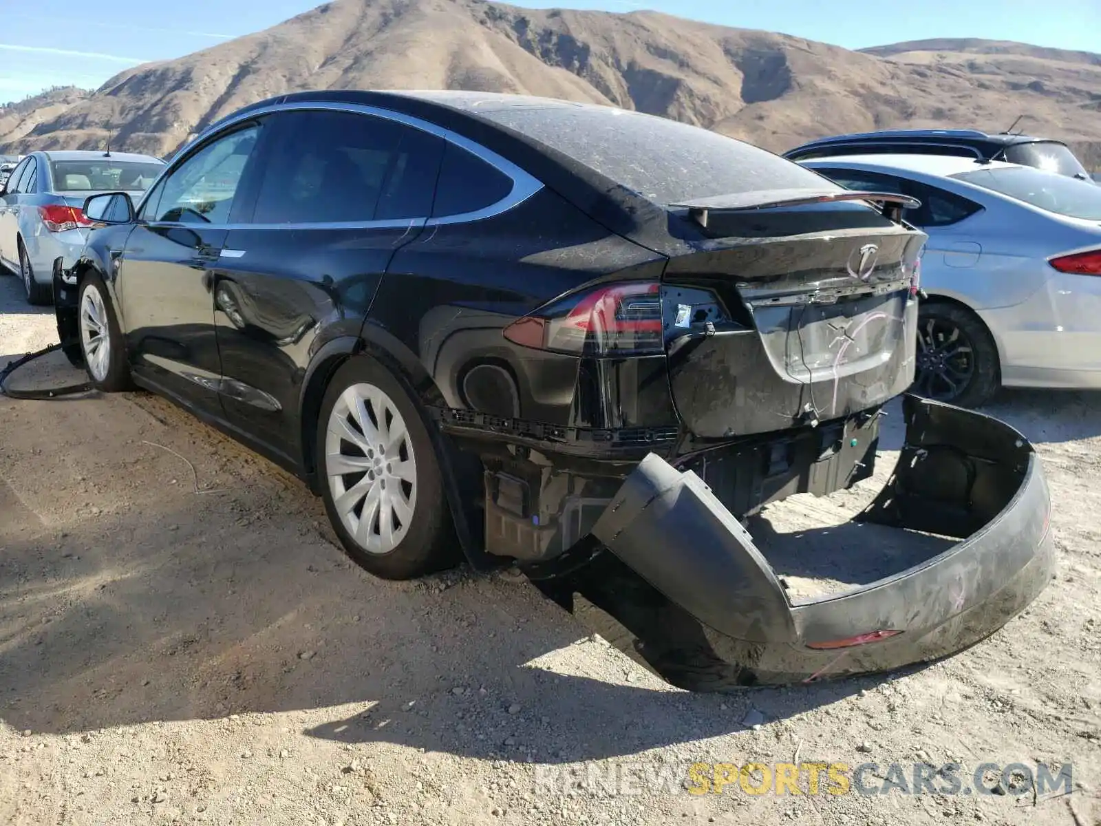 3 Photograph of a damaged car 5YJXCBE26KF209338 TESLA MODEL X 2019