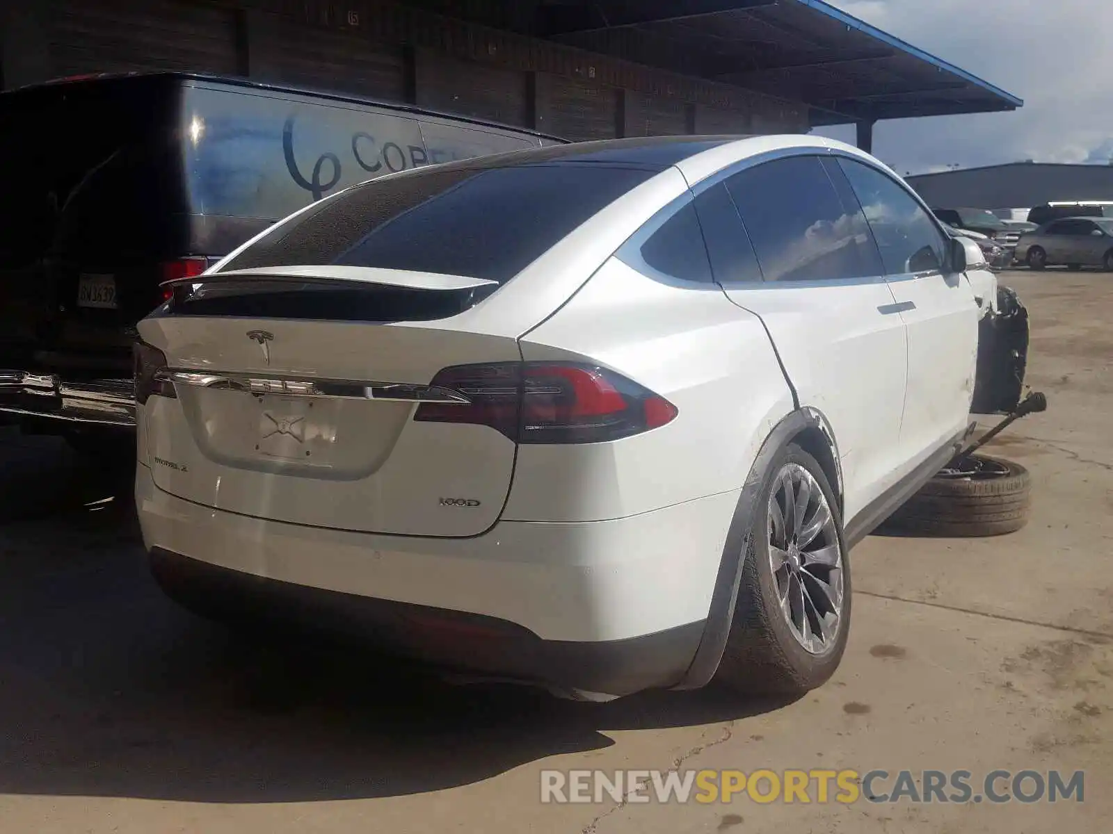 4 Фотография поврежденного автомобиля 5YJXCBE27KF159601 TESLA MODEL X 2019