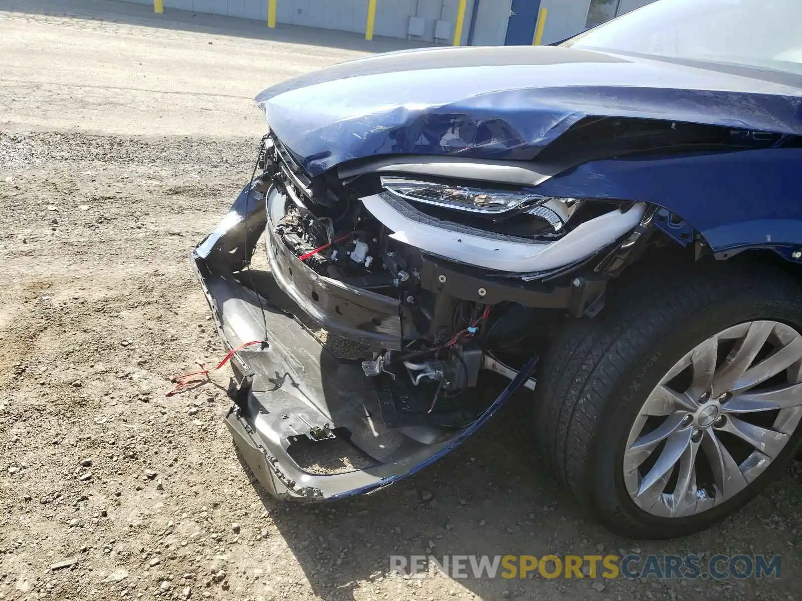 9 Photograph of a damaged car 5YJXCBE27KF187933 TESLA MODEL X 2019