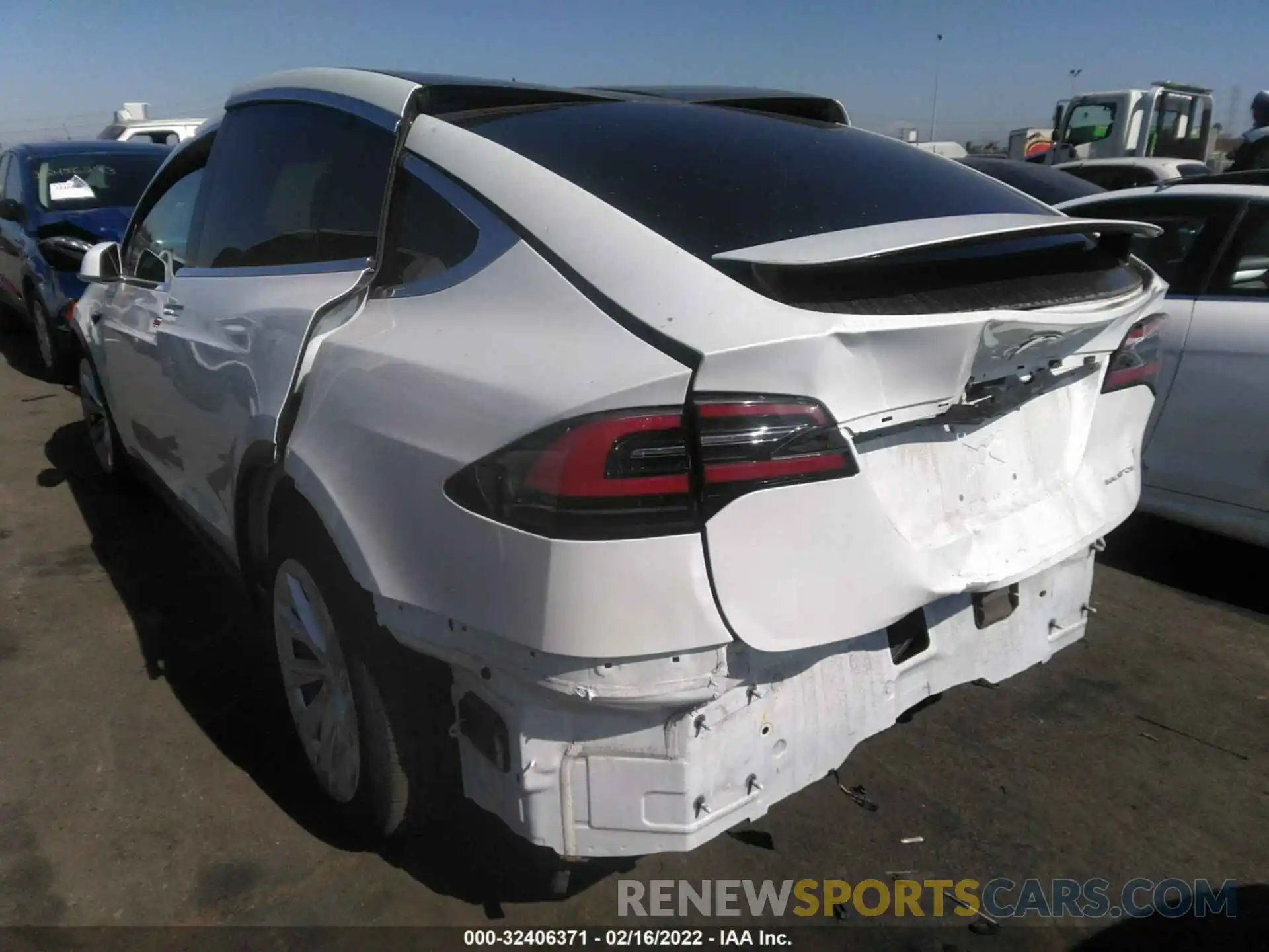 3 Photograph of a damaged car 5YJXCBE27KF202138 TESLA MODEL X 2019