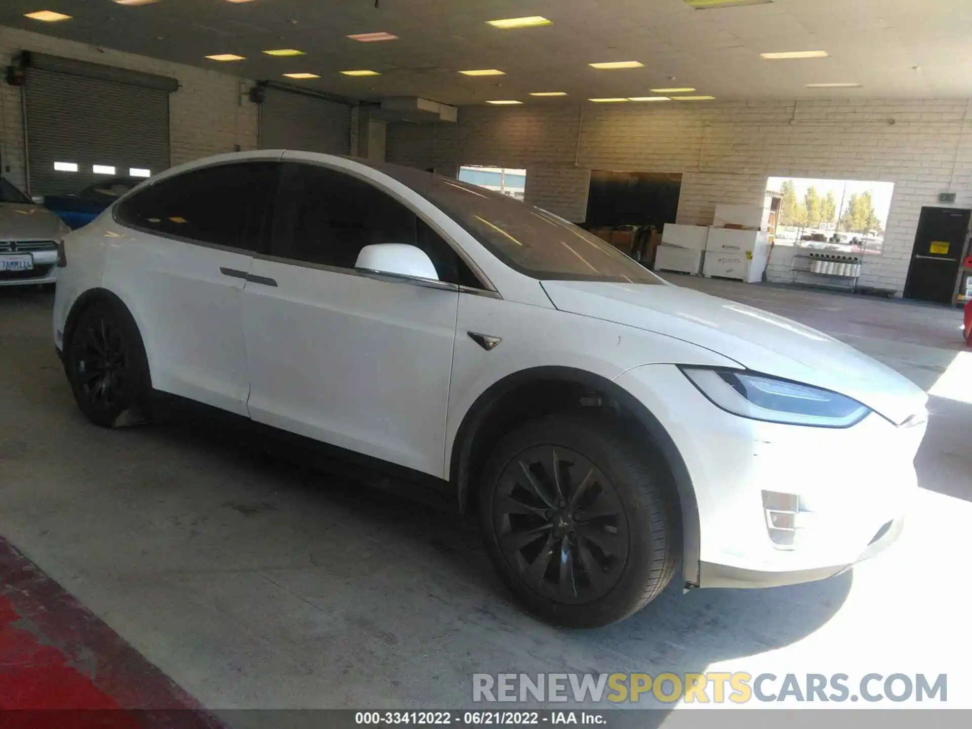 1 Photograph of a damaged car 5YJXCBE29KF153234 TESLA MODEL X 2019