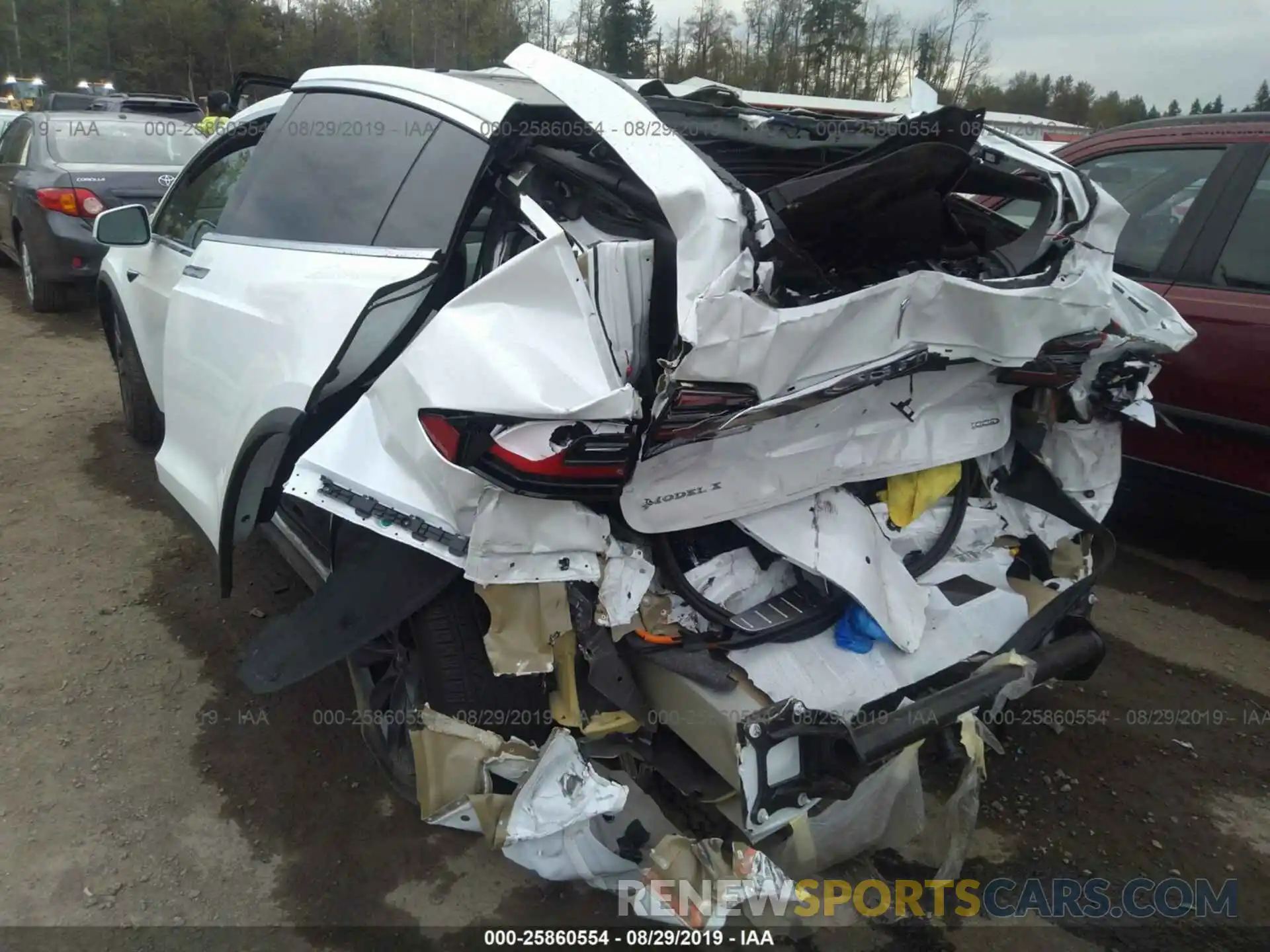 3 Photograph of a damaged car 5YJXCBE2XKF153212 TESLA MODEL X 2019