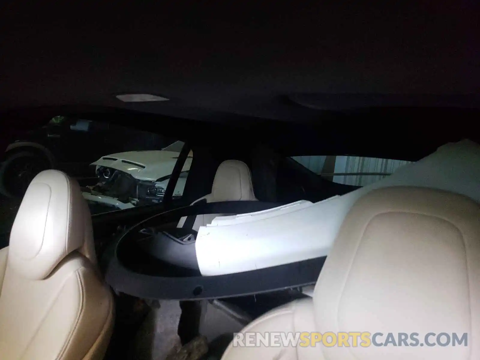 6 Photograph of a damaged car 5YJXCBE2XKF197520 TESLA MODEL X 2019