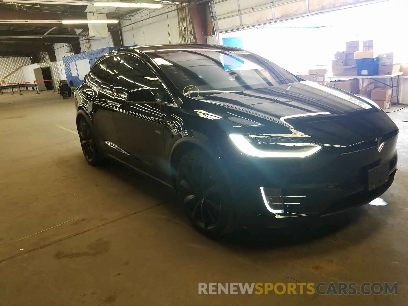 1 Photograph of a damaged car 5YJXCBE2XKF207270 TESLA MODEL X 2019