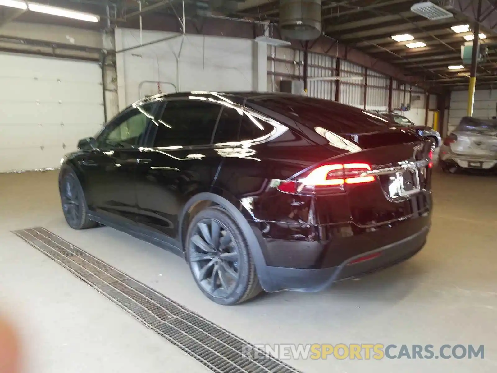 3 Photograph of a damaged car 5YJXCBE2XKF207270 TESLA MODEL X 2019