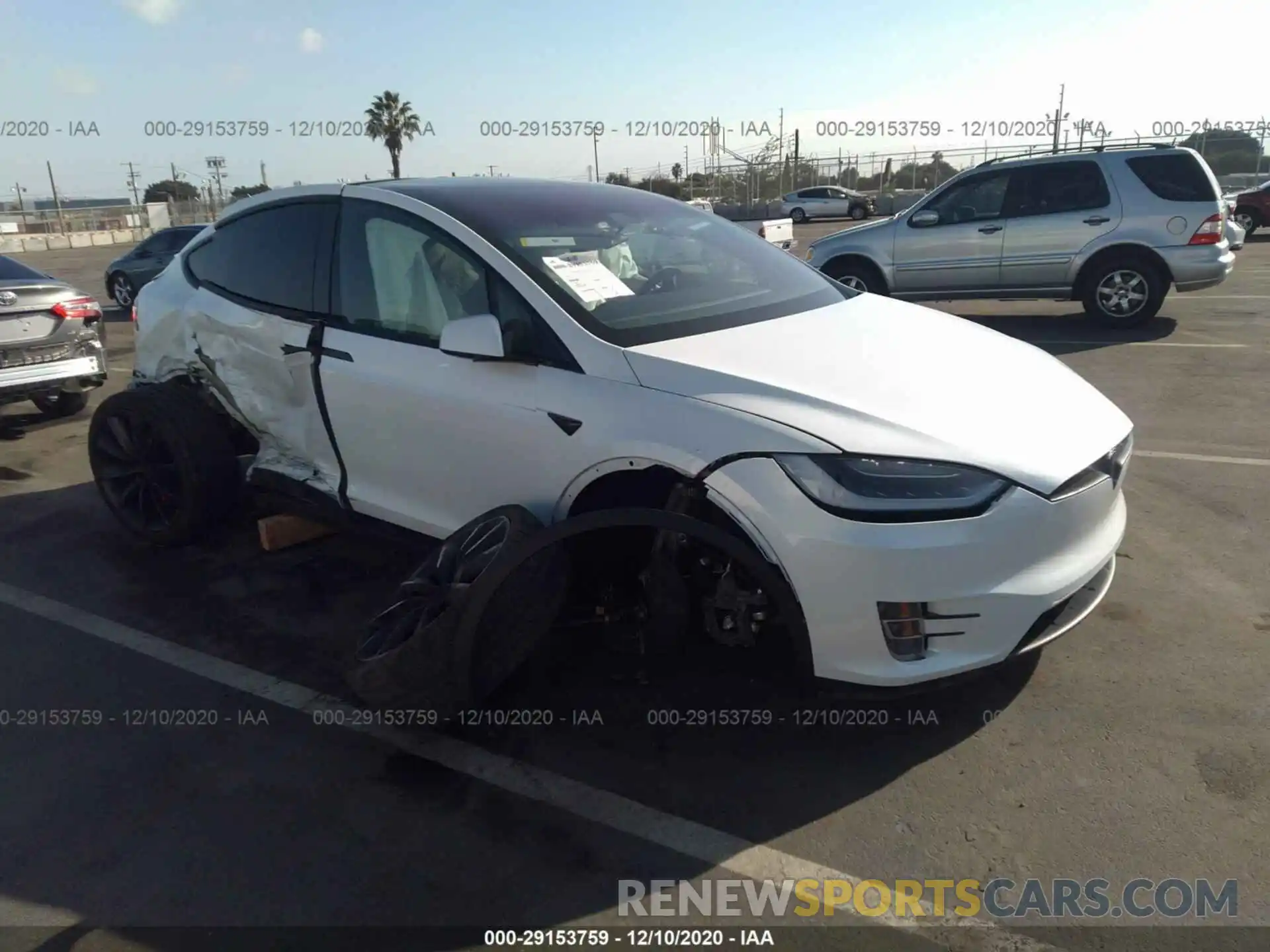 1 Photograph of a damaged car 5YJXCBE41KF144898 TESLA MODEL X 2019