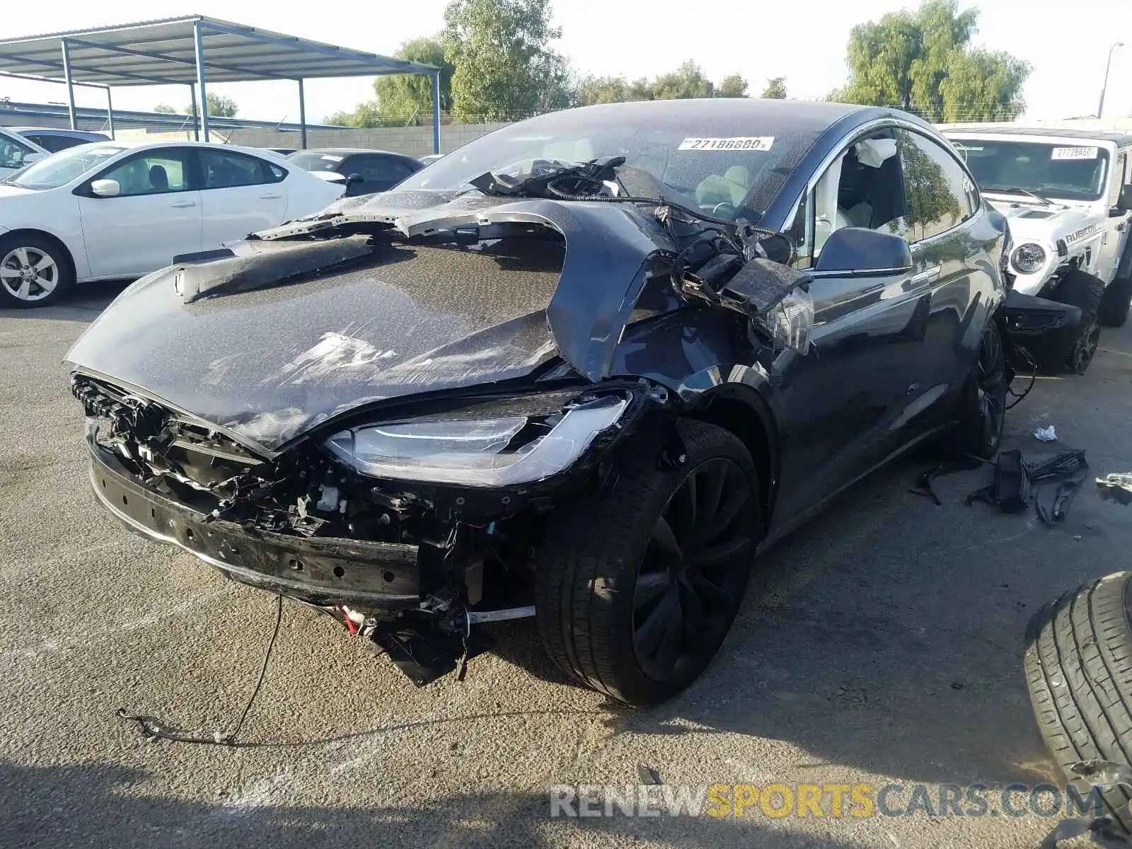 2 Photograph of a damaged car 5YJXCBE42KF209564 TESLA MODEL X 2019