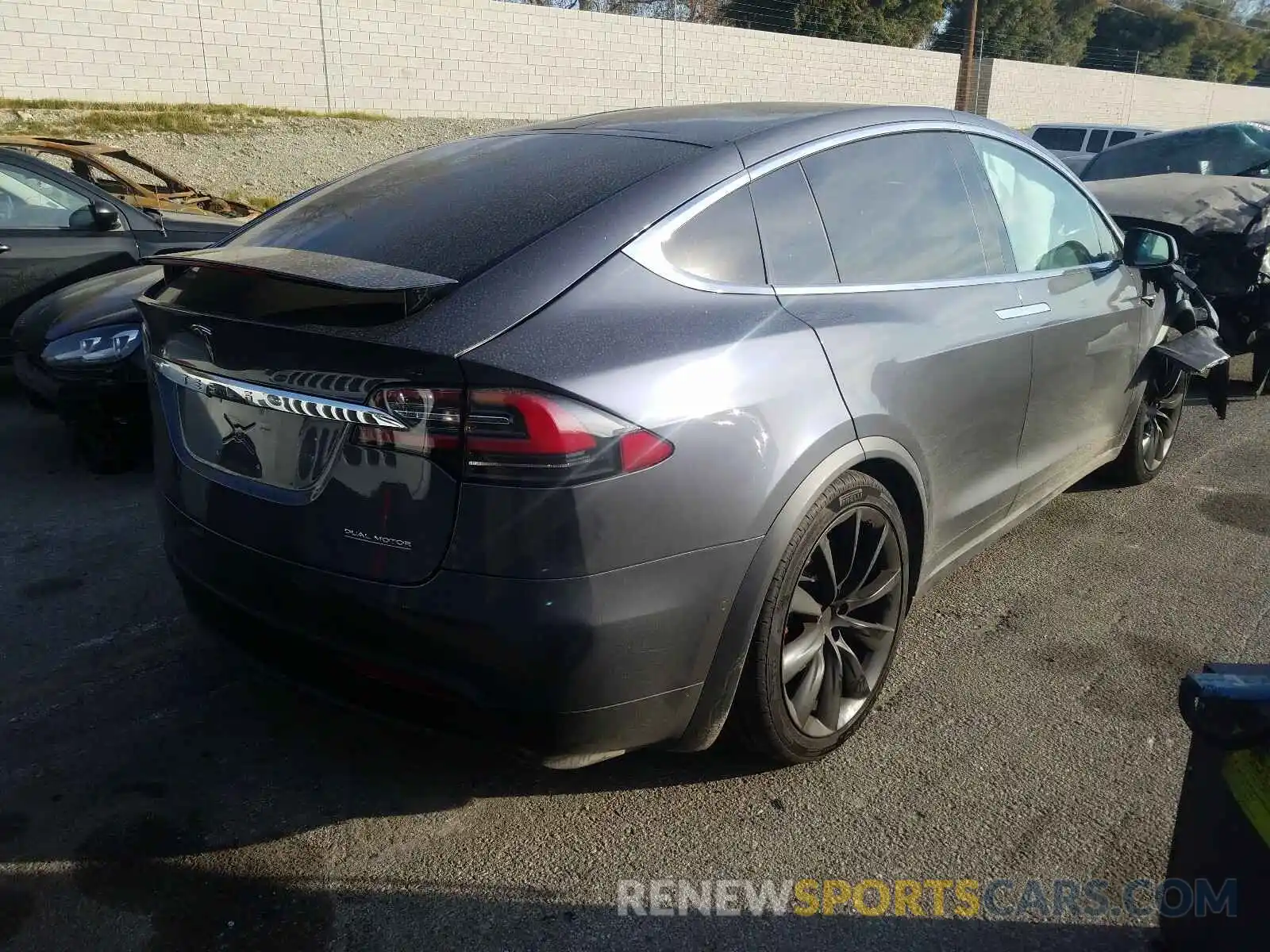 4 Photograph of a damaged car 5YJXCBE42KF209564 TESLA MODEL X 2019