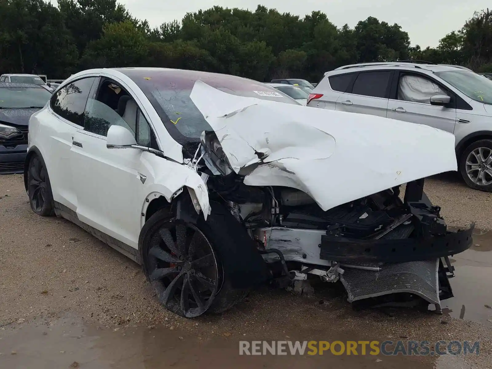 1 Photograph of a damaged car 5YJXCBE43KF195934 TESLA MODEL X 2019