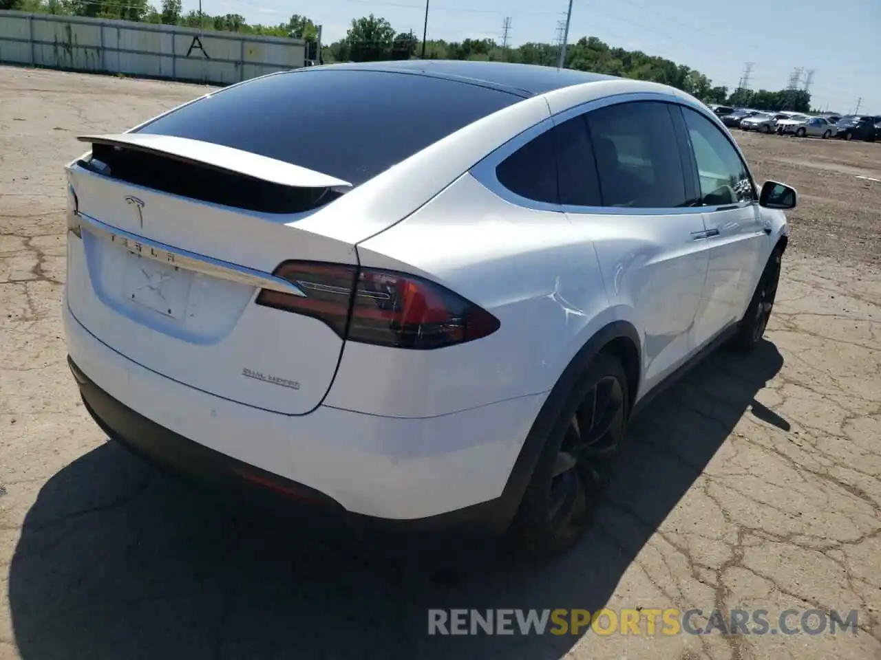 4 Фотография поврежденного автомобиля 5YJXCBE46KF180828 TESLA MODEL X 2019