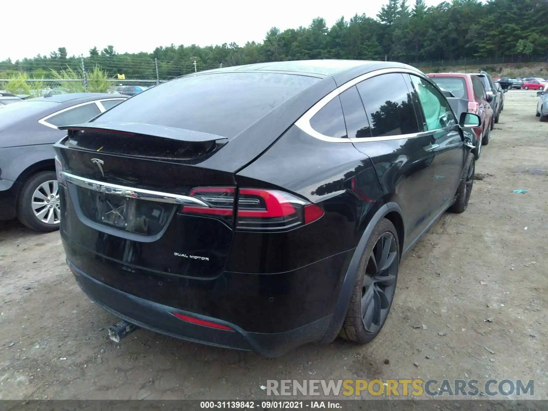 4 Фотография поврежденного автомобиля 5YJXCDE21KF182092 TESLA MODEL X 2019