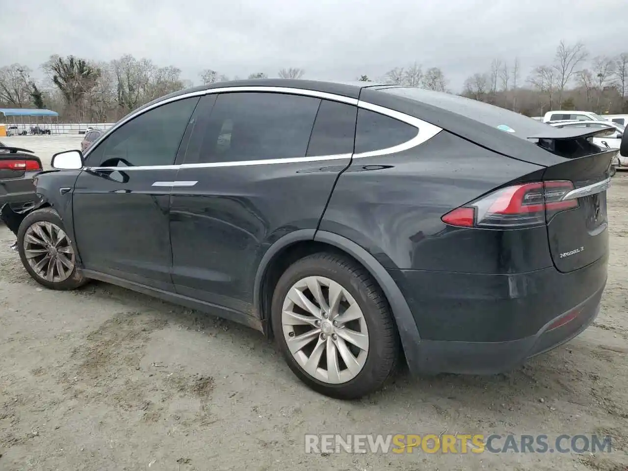 2 Photograph of a damaged car 5YJXCDE22KF152776 TESLA MODEL X 2019