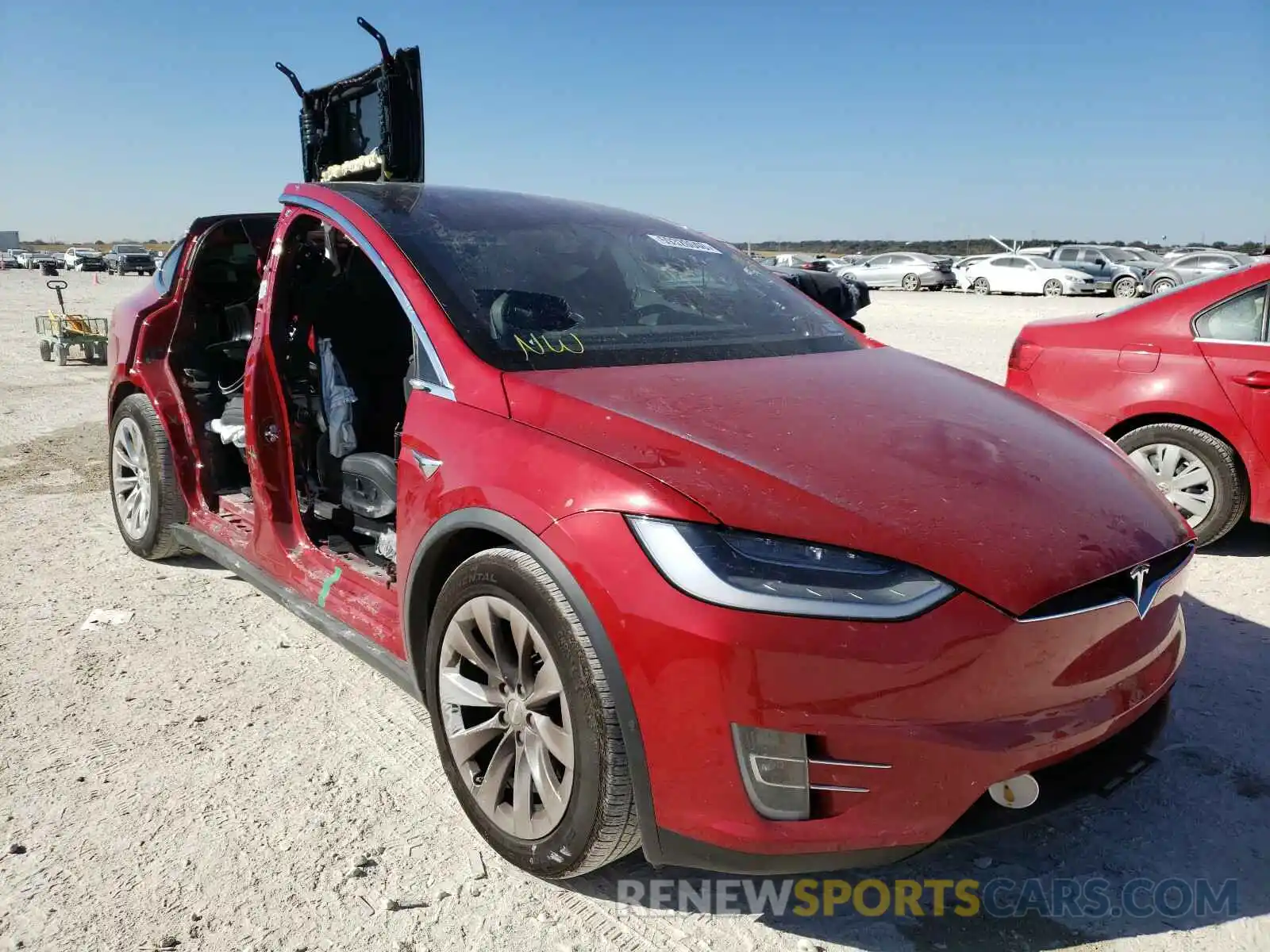 1 Photograph of a damaged car 5YJXCDE22KF184742 TESLA MODEL X 2019