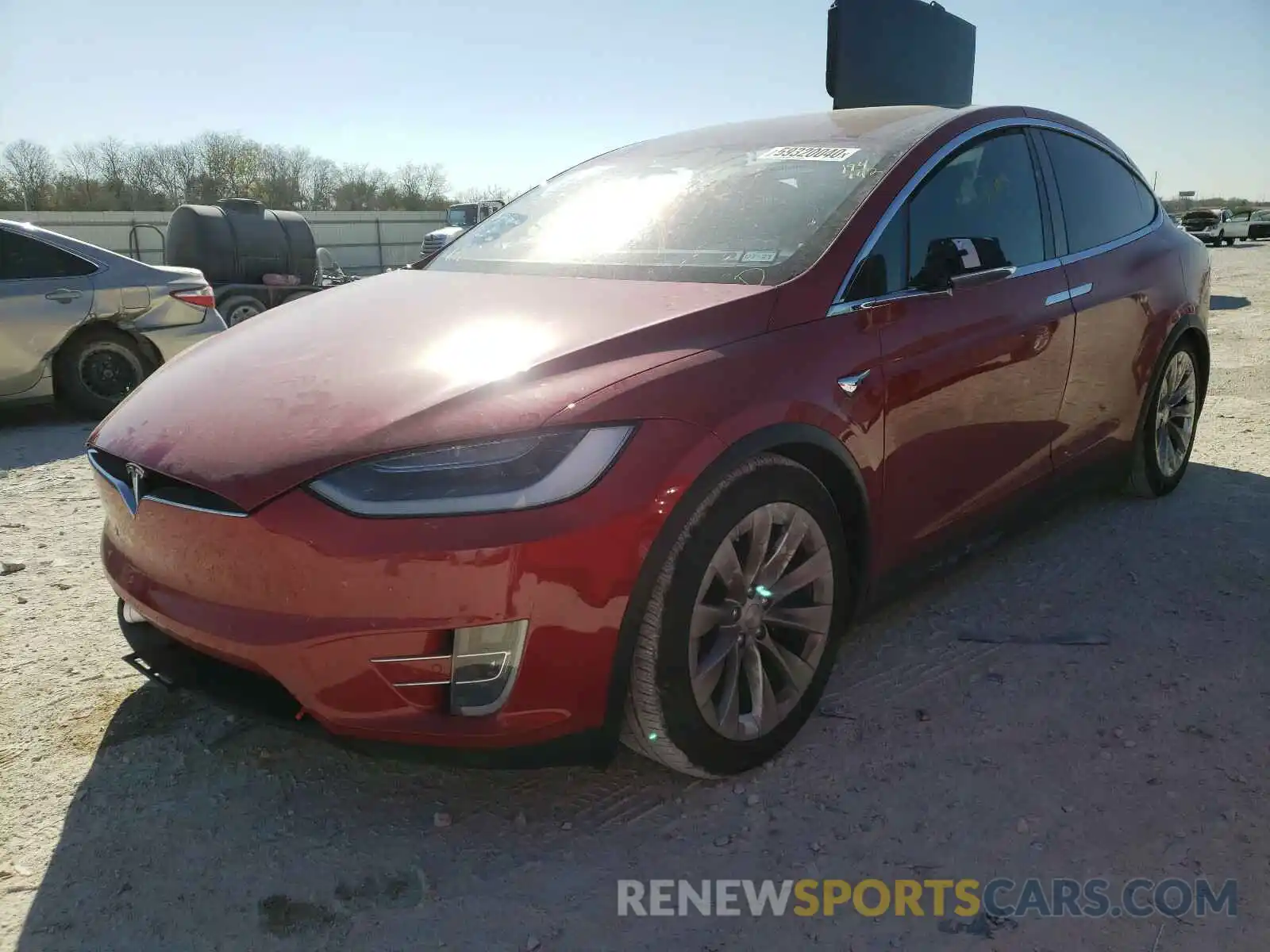 2 Photograph of a damaged car 5YJXCDE22KF184742 TESLA MODEL X 2019