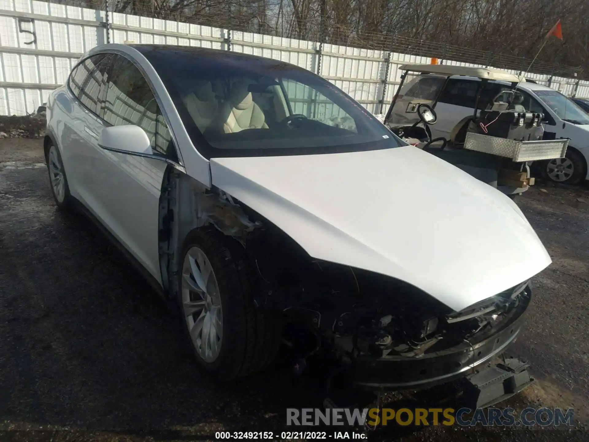 1 Photograph of a damaged car 5YJXCDE22KF185115 TESLA MODEL X 2019