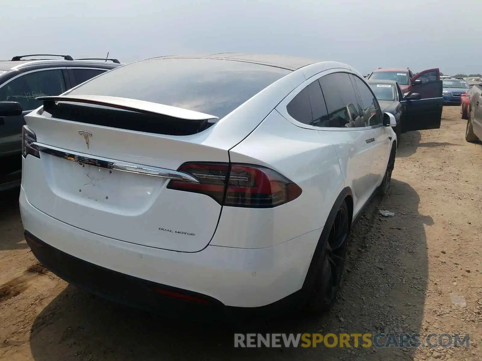 4 Photograph of a damaged car 5YJXCDE22KF207579 TESLA MODEL X 2019