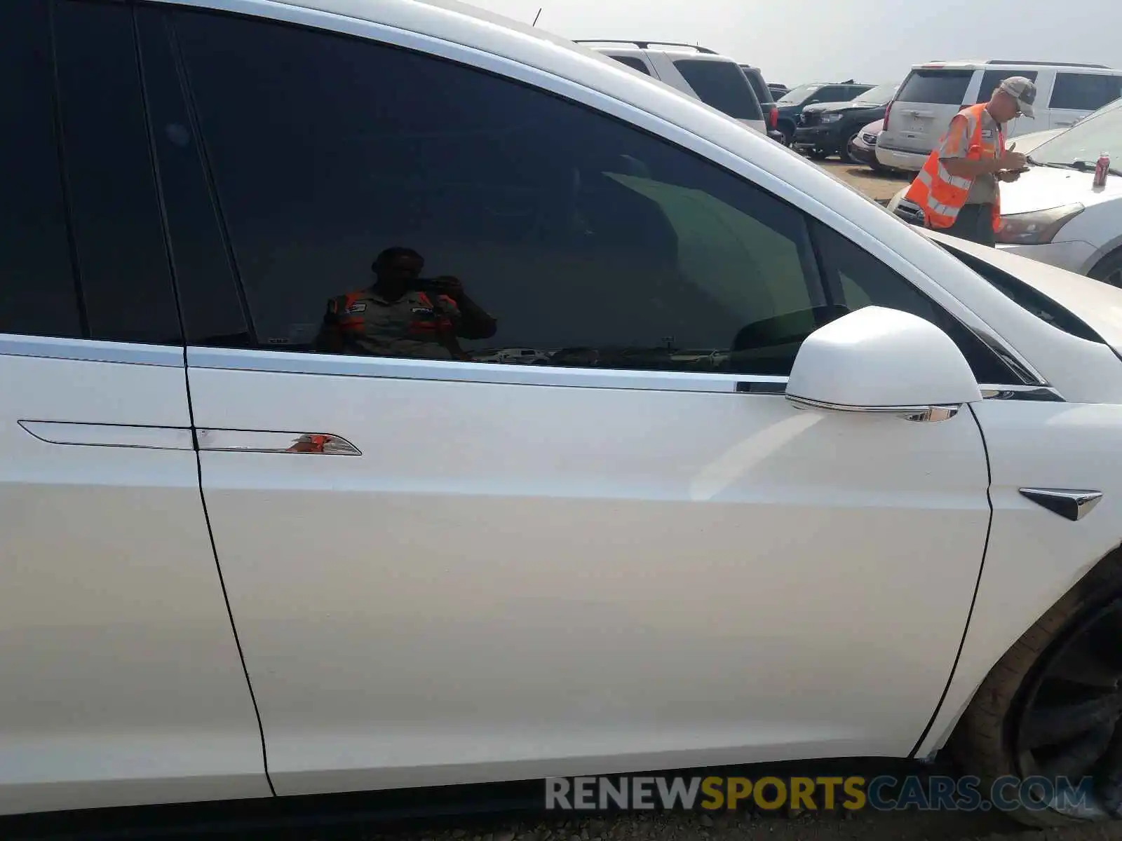 5 Photograph of a damaged car 5YJXCDE22KF207579 TESLA MODEL X 2019