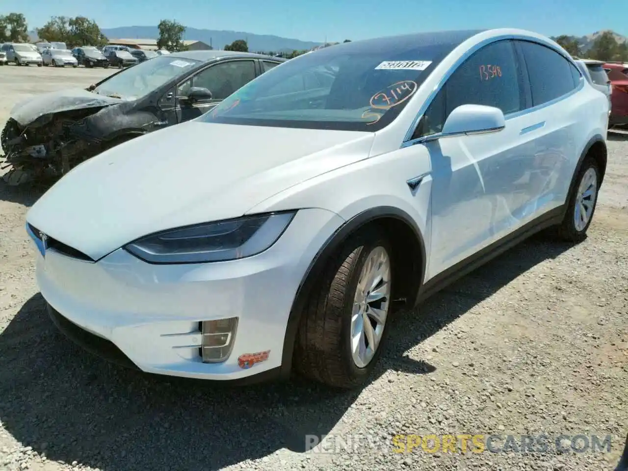 2 Photograph of a damaged car 5YJXCDE23KF206621 TESLA MODEL X 2019