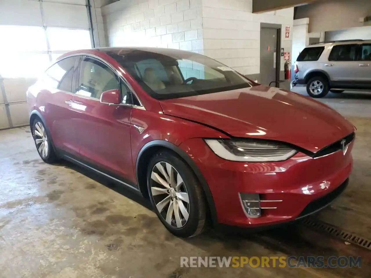 1 Photograph of a damaged car 5YJXCDE25KF180264 TESLA MODEL X 2019