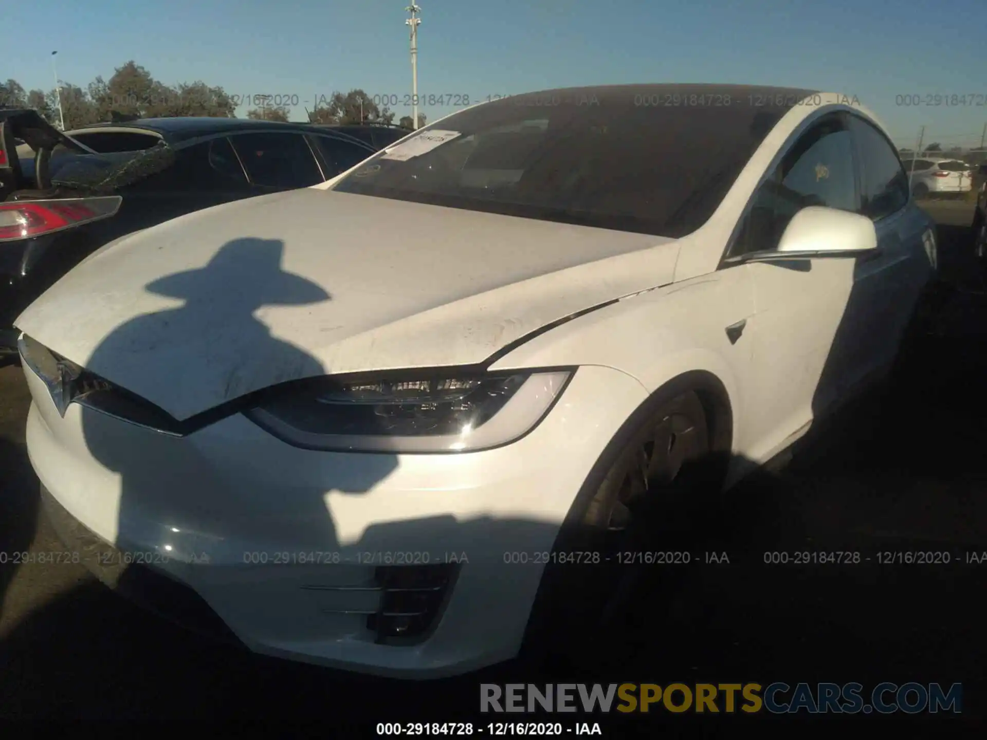 2 Photograph of a damaged car 5YJXCDE25KF211531 TESLA MODEL X 2019