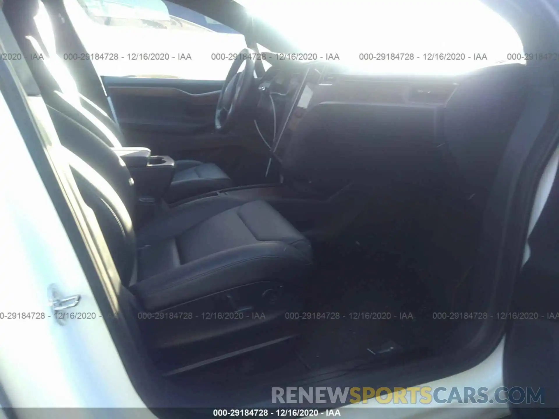 5 Photograph of a damaged car 5YJXCDE25KF211531 TESLA MODEL X 2019