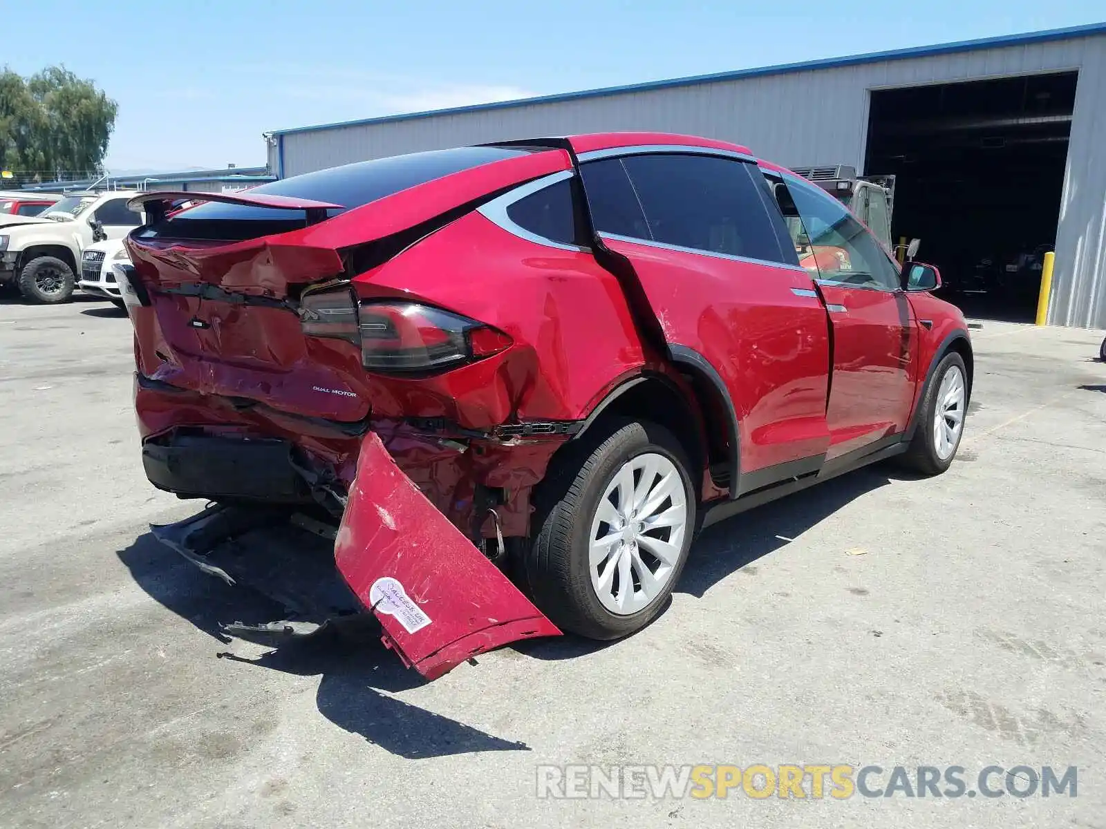 4 Photograph of a damaged car 5YJXCDE28KF184745 TESLA MODEL X 2019