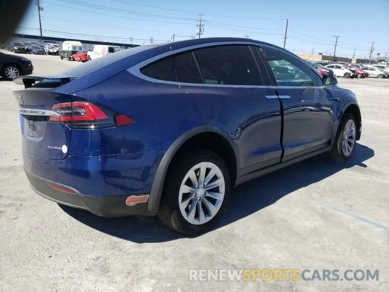 4 Фотография поврежденного автомобиля 5YJXCDE28KF213676 TESLA MODEL X 2019