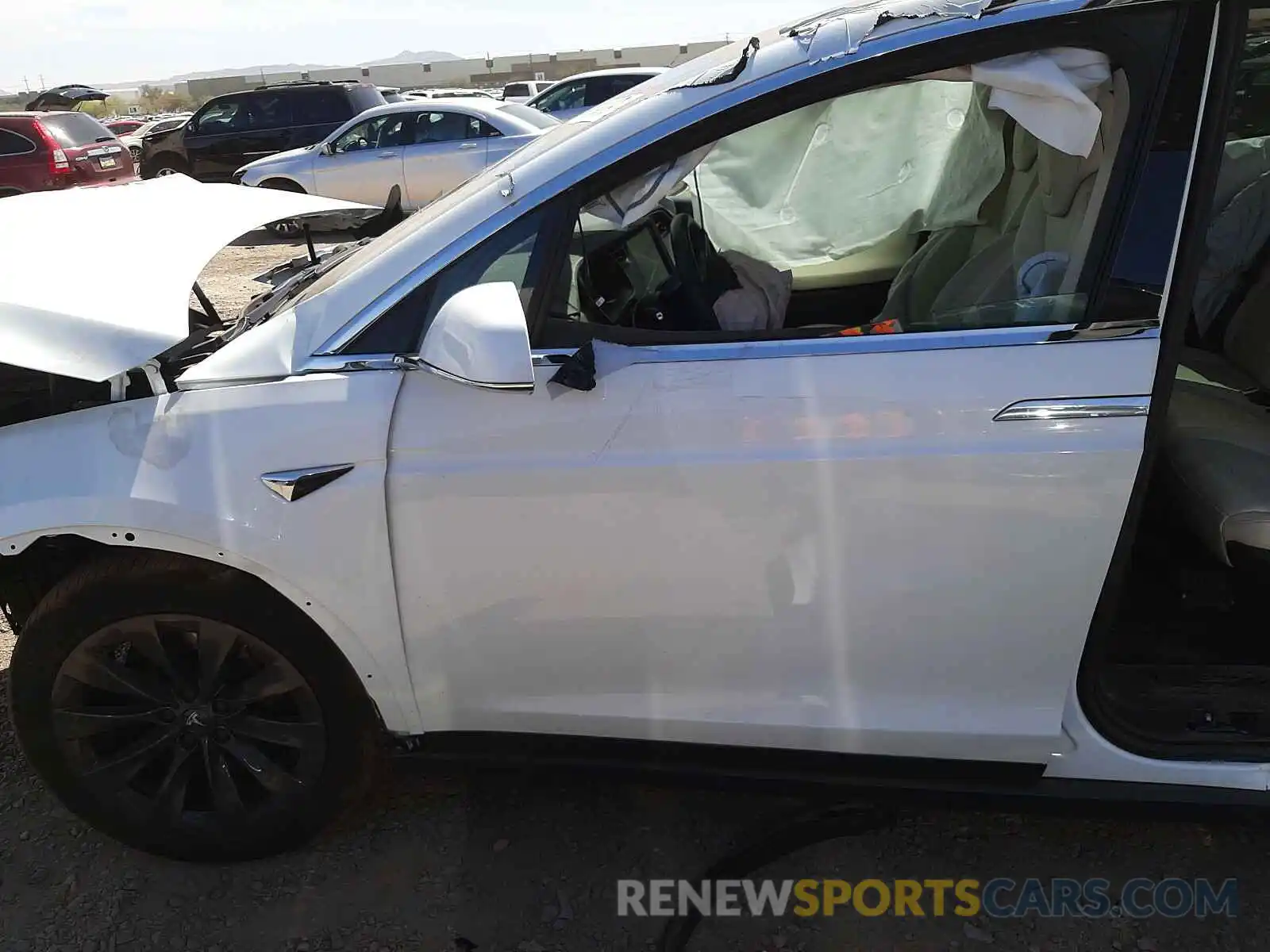 10 Photograph of a damaged car 5YJXCDE2XKF141640 TESLA MODEL X 2019