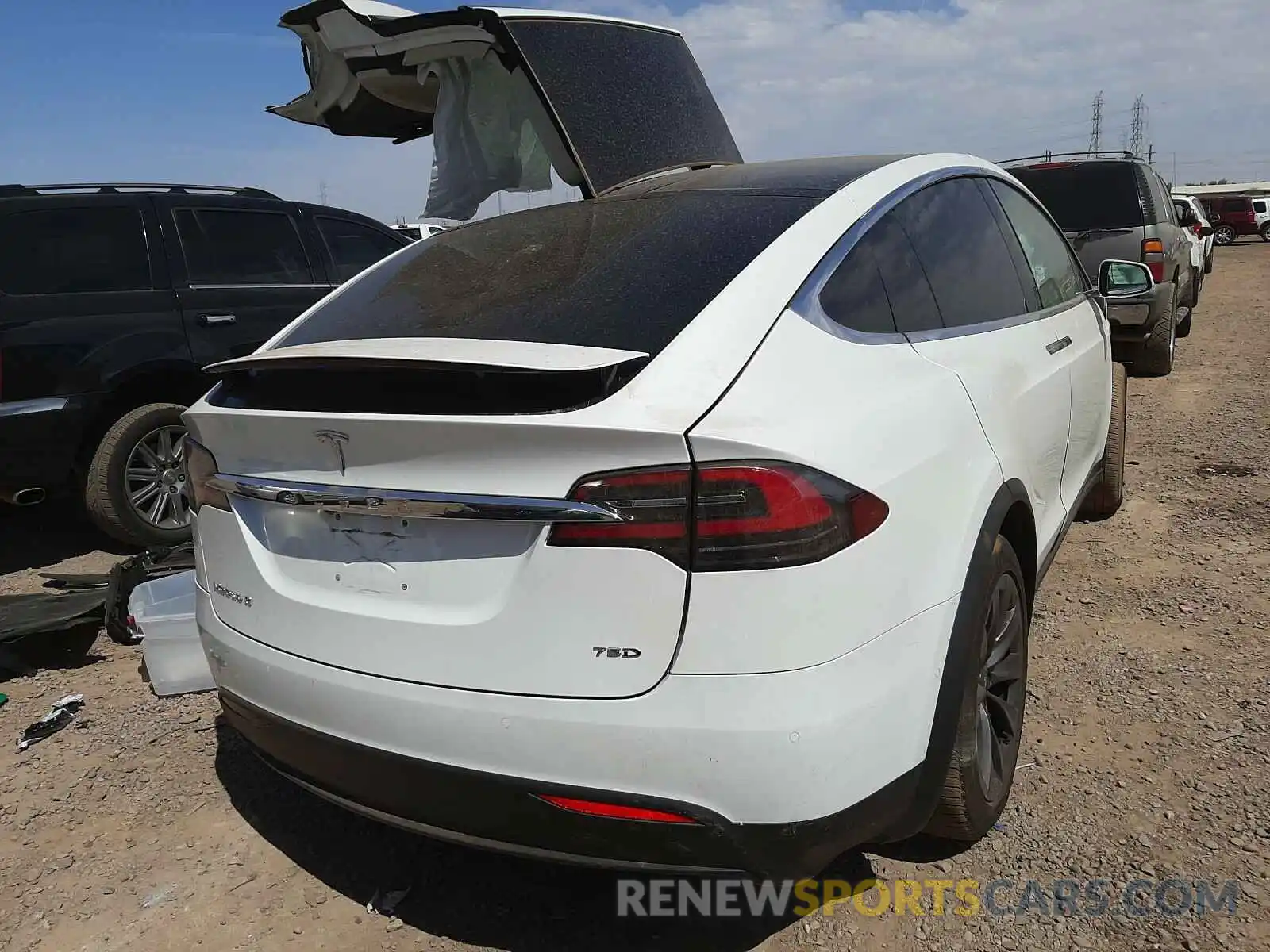 4 Photograph of a damaged car 5YJXCDE2XKF141640 TESLA MODEL X 2019