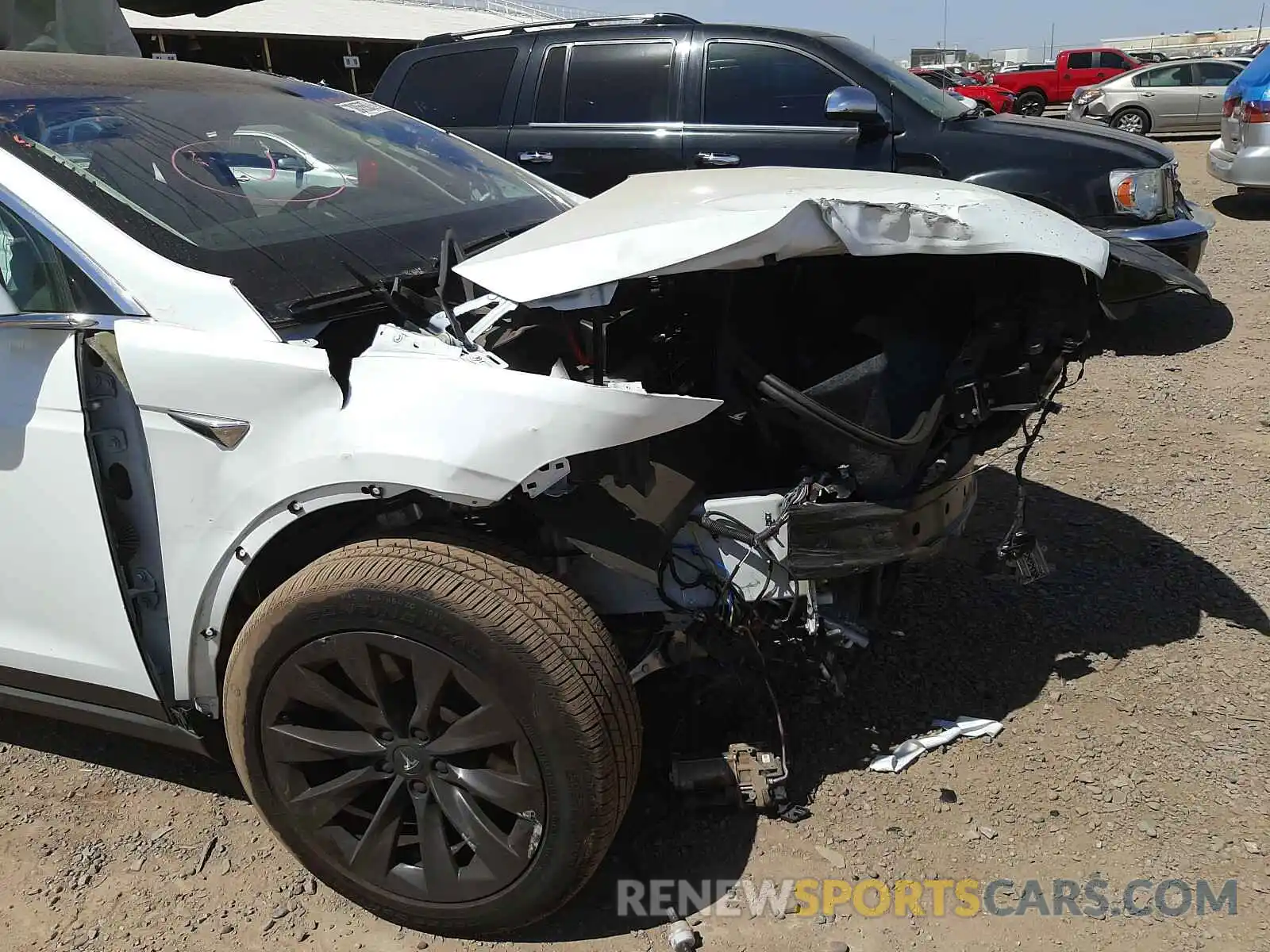 9 Photograph of a damaged car 5YJXCDE2XKF141640 TESLA MODEL X 2019