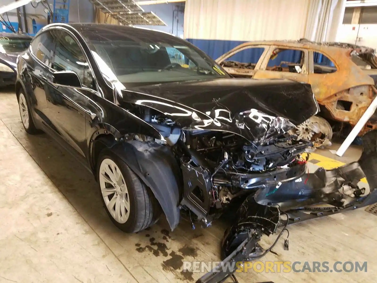 1 Photograph of a damaged car 5YJXCDE2XKF184455 TESLA MODEL X 2019