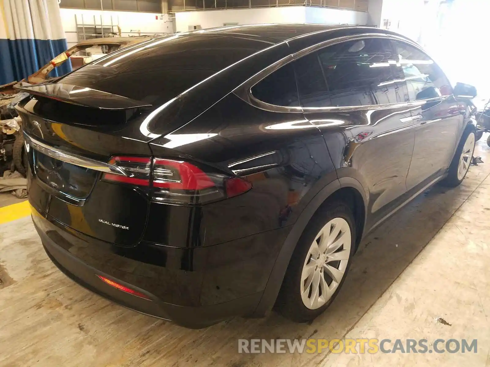 4 Фотография поврежденного автомобиля 5YJXCDE2XKF184455 TESLA MODEL X 2019