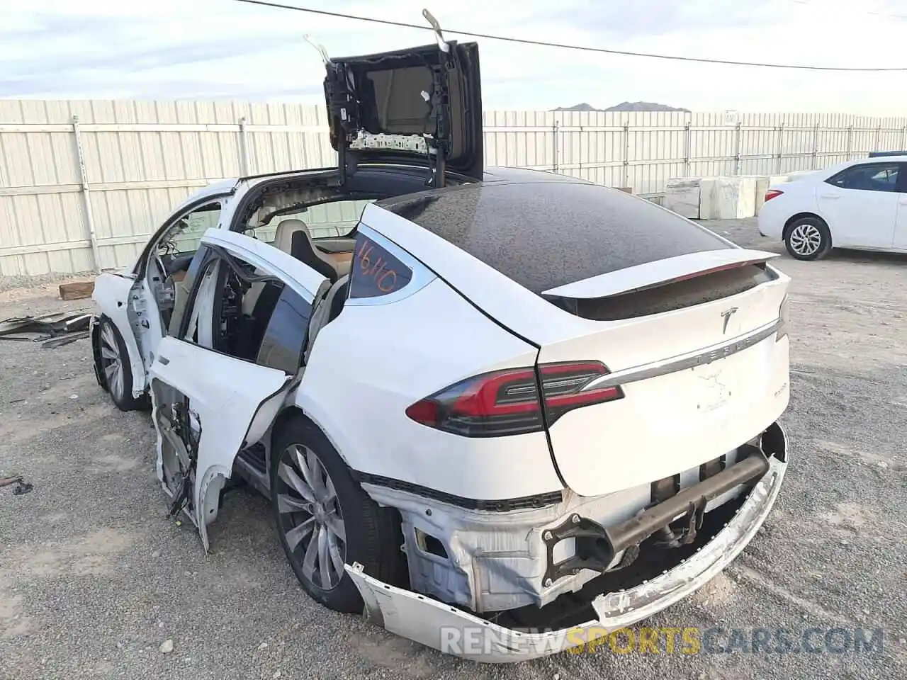 3 Photograph of a damaged car 5YJXCDE43KF211674 TESLA MODEL X 2019