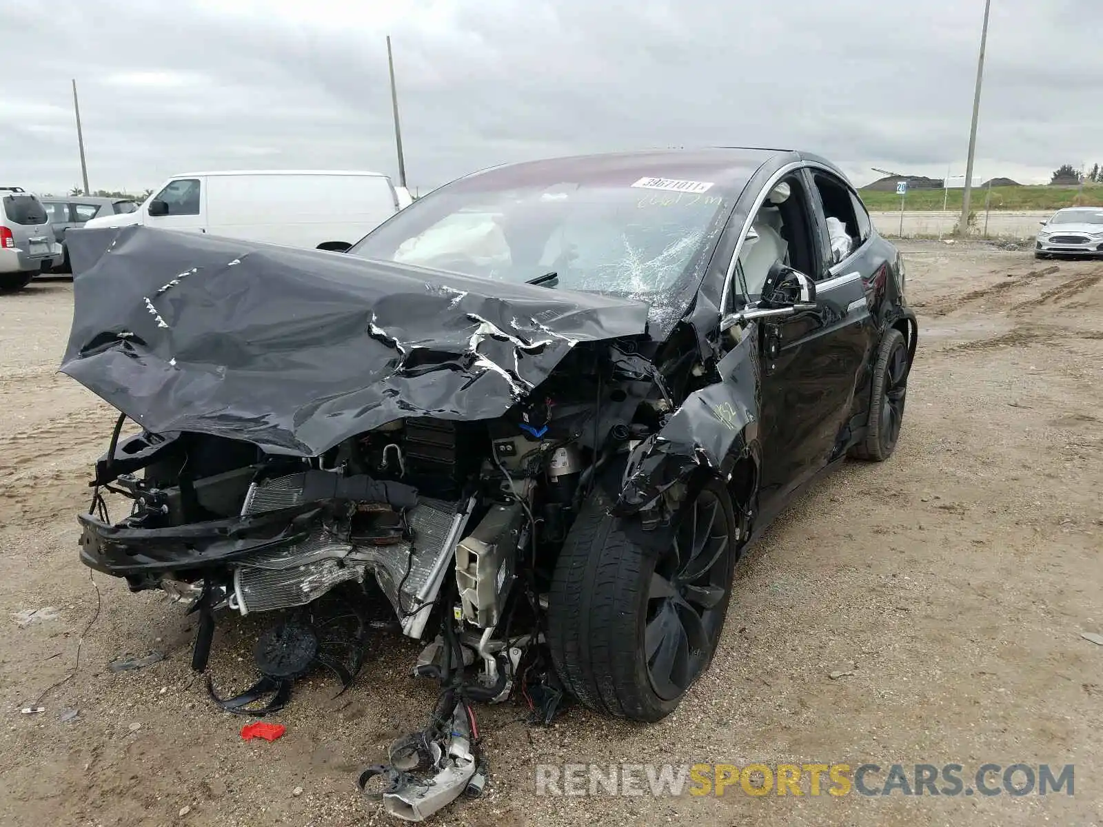 2 Photograph of a damaged car 5YJXCAE20LF229807 TESLA MODEL X 2020