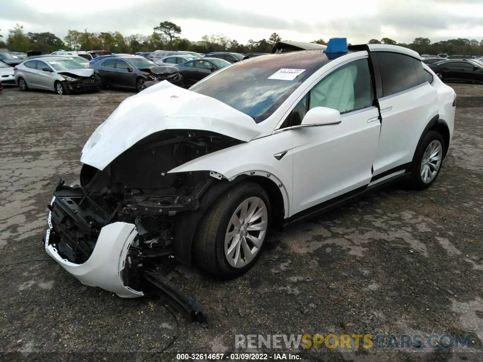 2 Photograph of a damaged car 5YJXCAE20LF300813 TESLA MODEL X 2020