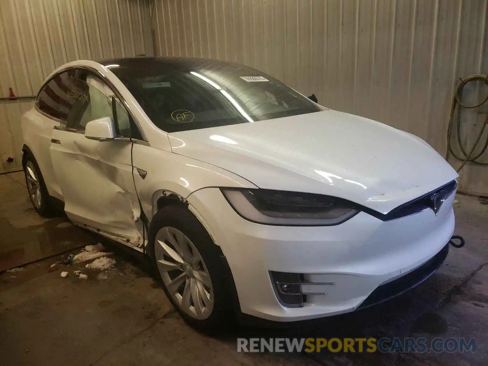 1 Photograph of a damaged car 5YJXCAE21LF243456 TESLA MODEL X 2020