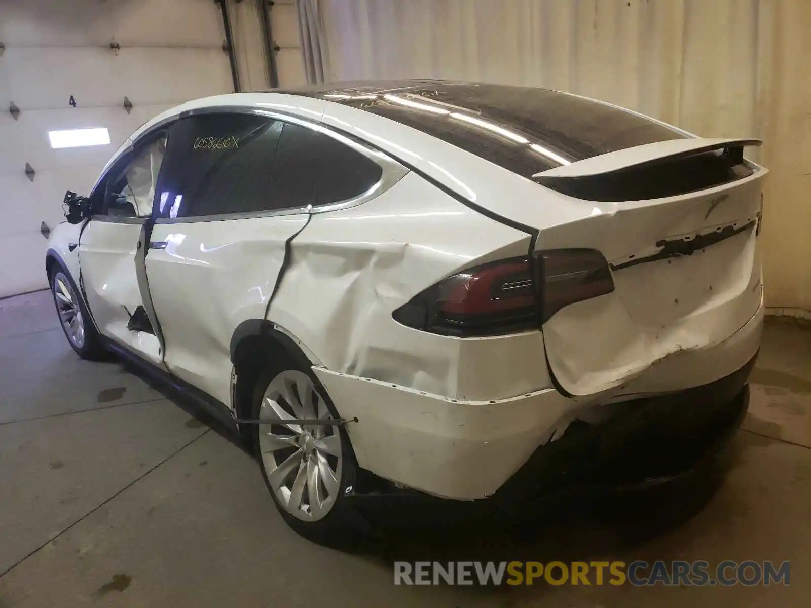 3 Photograph of a damaged car 5YJXCAE21LF243456 TESLA MODEL X 2020