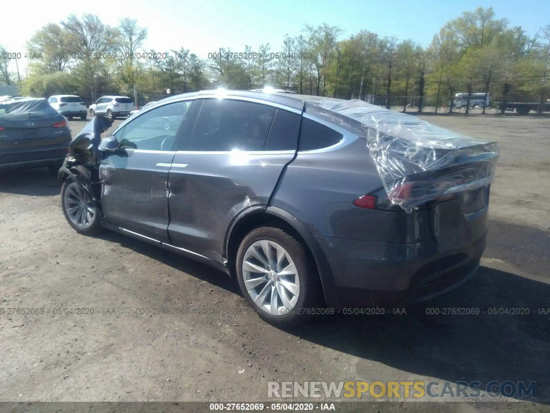 3 Photograph of a damaged car 5YJXCAE21LF243859 TESLA MODEL X 2020