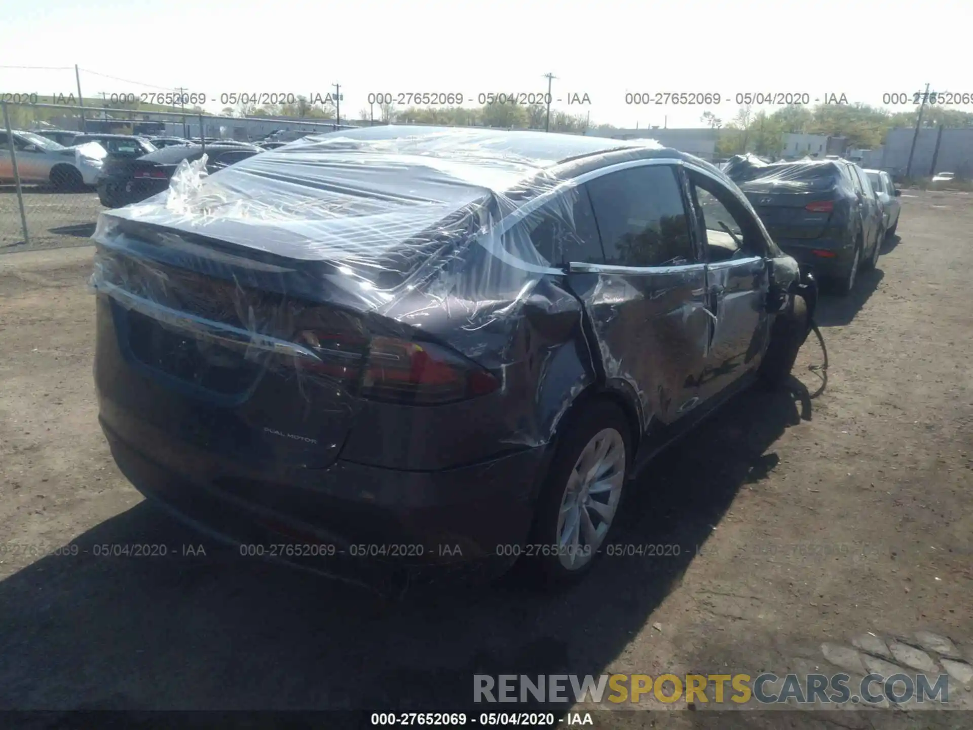 4 Фотография поврежденного автомобиля 5YJXCAE21LF243859 TESLA MODEL X 2020