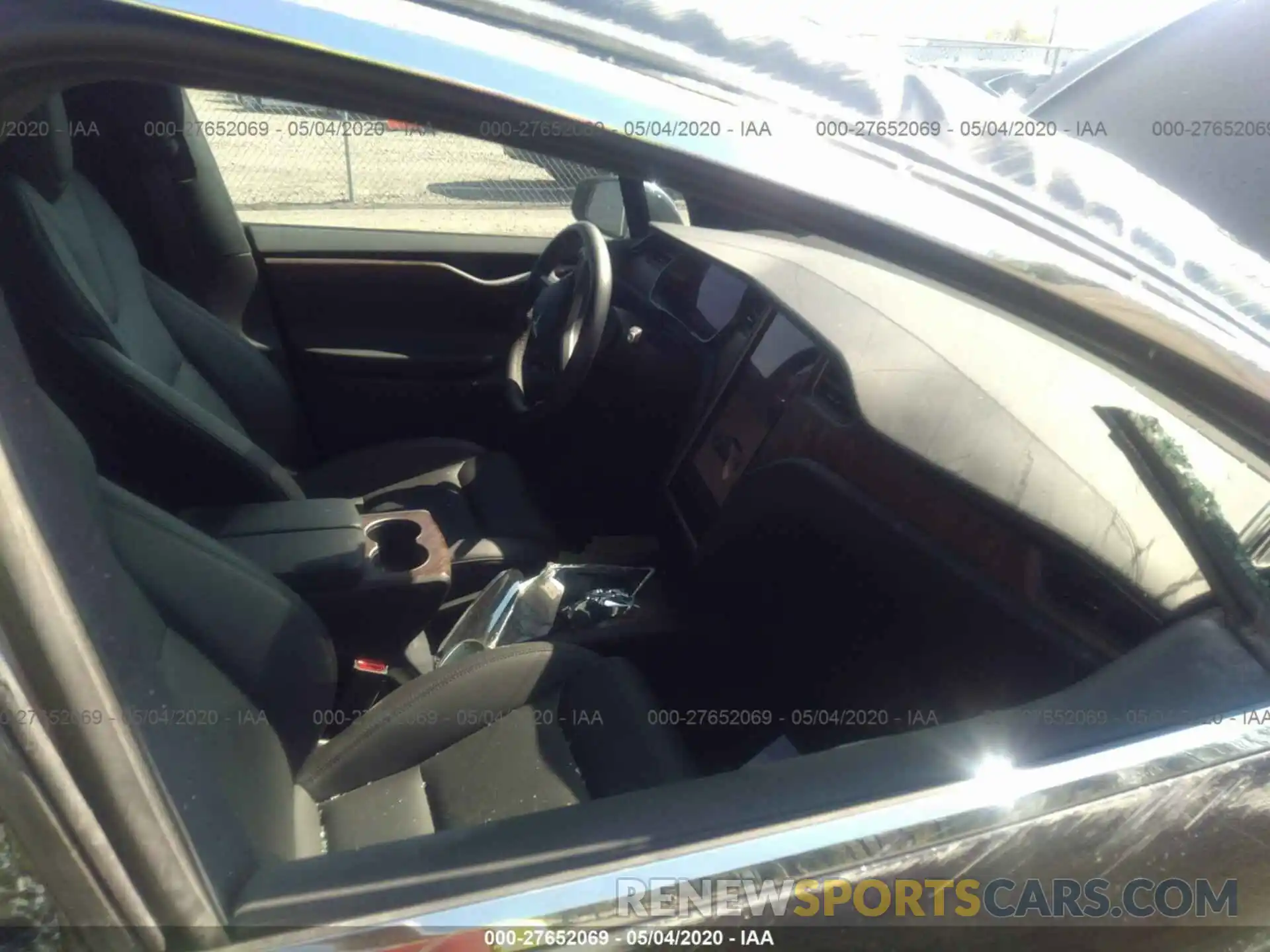 5 Photograph of a damaged car 5YJXCAE21LF243859 TESLA MODEL X 2020