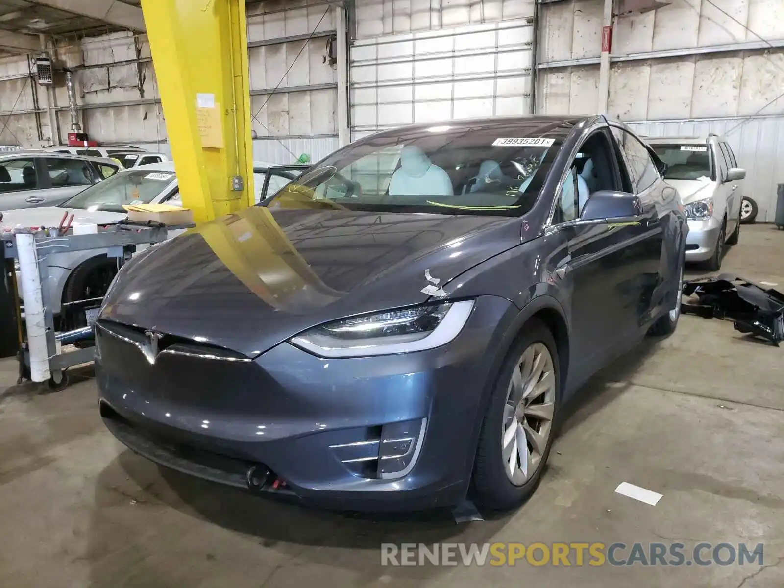 2 Фотография поврежденного автомобиля 5YJXCAE23LF240199 TESLA MODEL X 2020