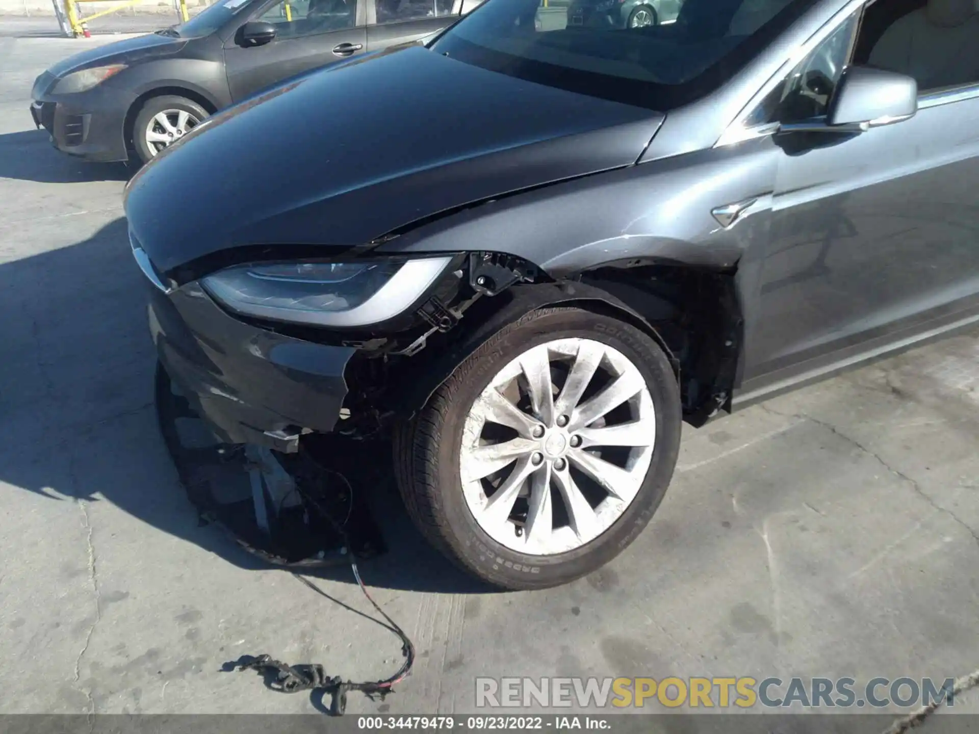 6 Photograph of a damaged car 5YJXCAE23LF285904 TESLA MODEL X 2020