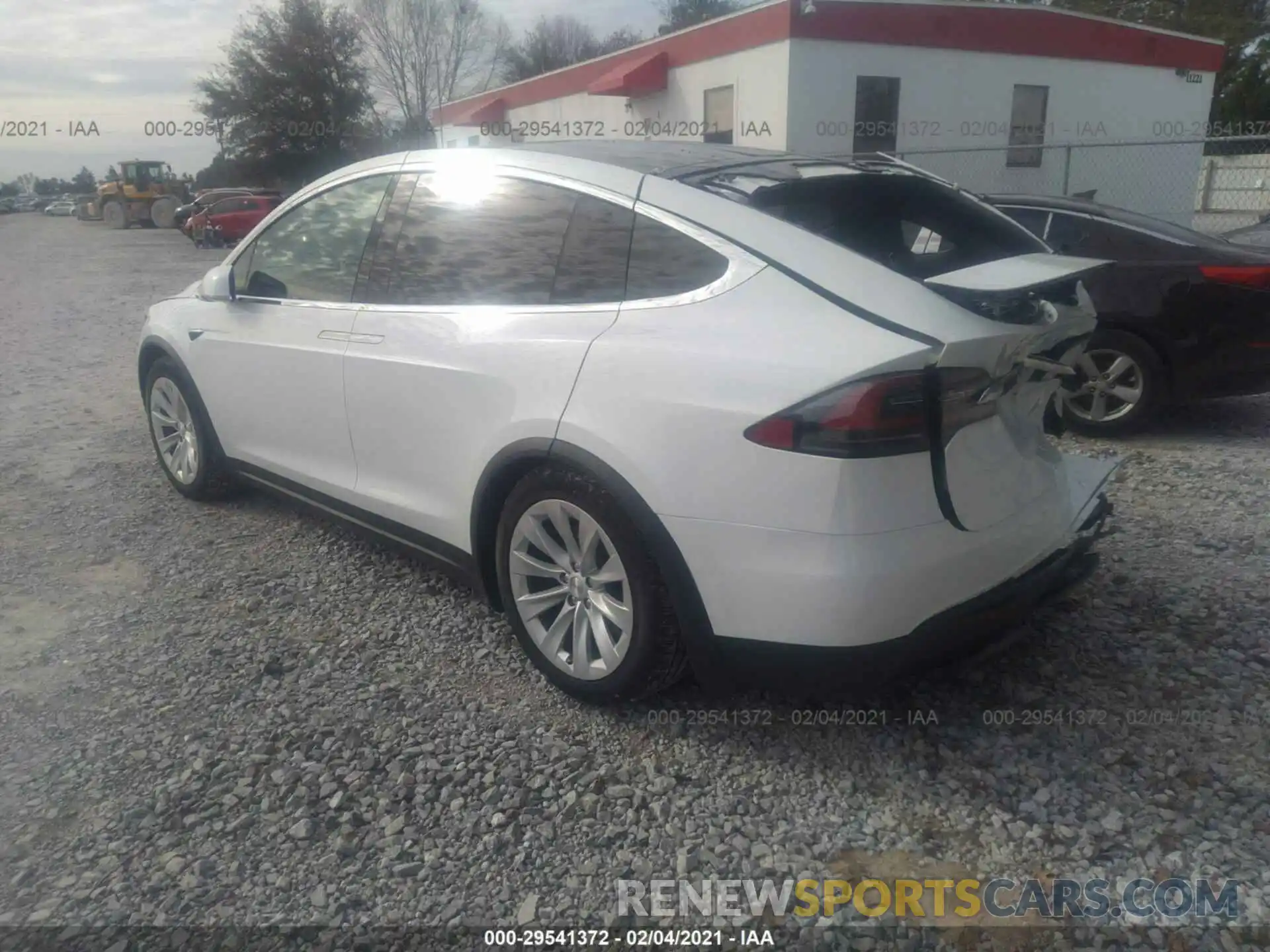 3 Фотография поврежденного автомобиля 5YJXCAE23LF304080 TESLA MODEL X 2020