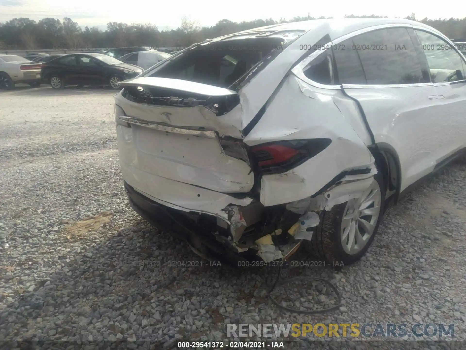 6 Photograph of a damaged car 5YJXCAE23LF304080 TESLA MODEL X 2020